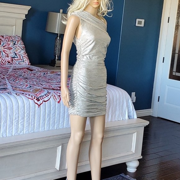 VENUS Dress SZ Sm - Picture 5 of 16